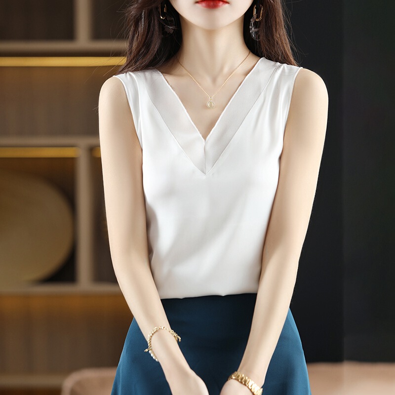 Cross-Border Summer Imitation Ice Silk Women's Sleeveless T-Shirt Women's Deep V Neck Mesh Splicing Draped Low-Cut Vest with Inner Layer