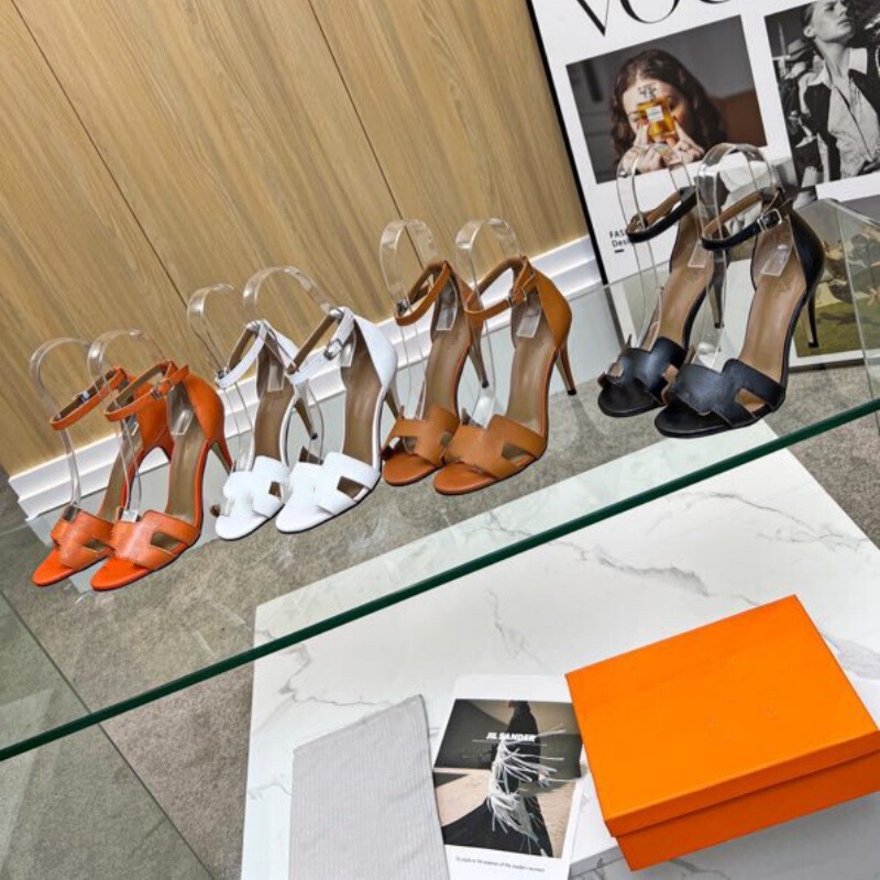2024 Spring/Summer Genuine Leather Stiletto Open-Toe Ankle Strap Rhinestone Casual Sandals Height-Increasing Slimming Versatile Women's Sandals