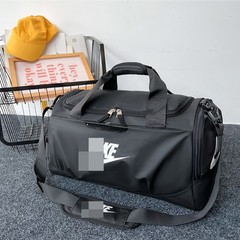 スポーツトレーニングバッグ大容量防水手持ちシングルショルダーバッグバスケットボールバッグ学生荷物バッグスポーツトレーニングバッグ