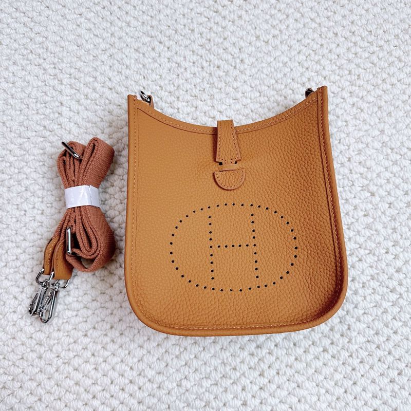 Evelyn バッグ クロスボディバッグ レディース ハイエンド ニッチ 本革 小さめ バッグ 一層牛革 新品 ショルダーバッグ 通勤バッグ|undefined