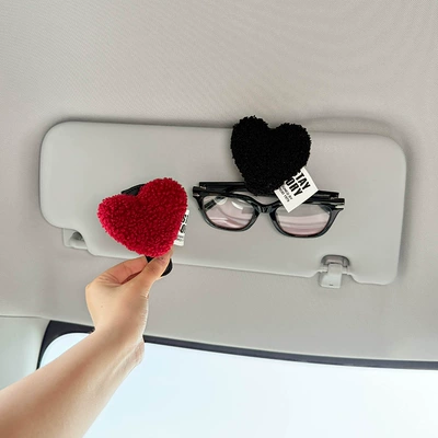 Car Glasses Clip/Bill Clip Car Glasses Storage Gadget, Sun - red-heart-black-heart-d-style-black-eyeglass-clip-set-pair