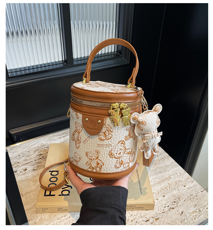 hmqViviiyNSAyin8WueWtyoohS2Ahc4JGtxj