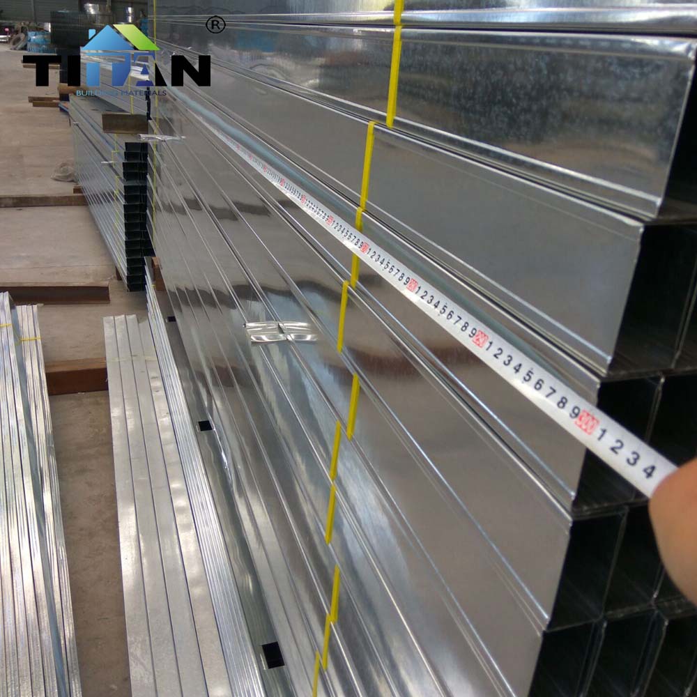 Lugar del fabricante 38 quilla horizontal nivelada de la pared quilla diagonal de la quilla de acero ligero con agujeros, quilla de la pared de exportación