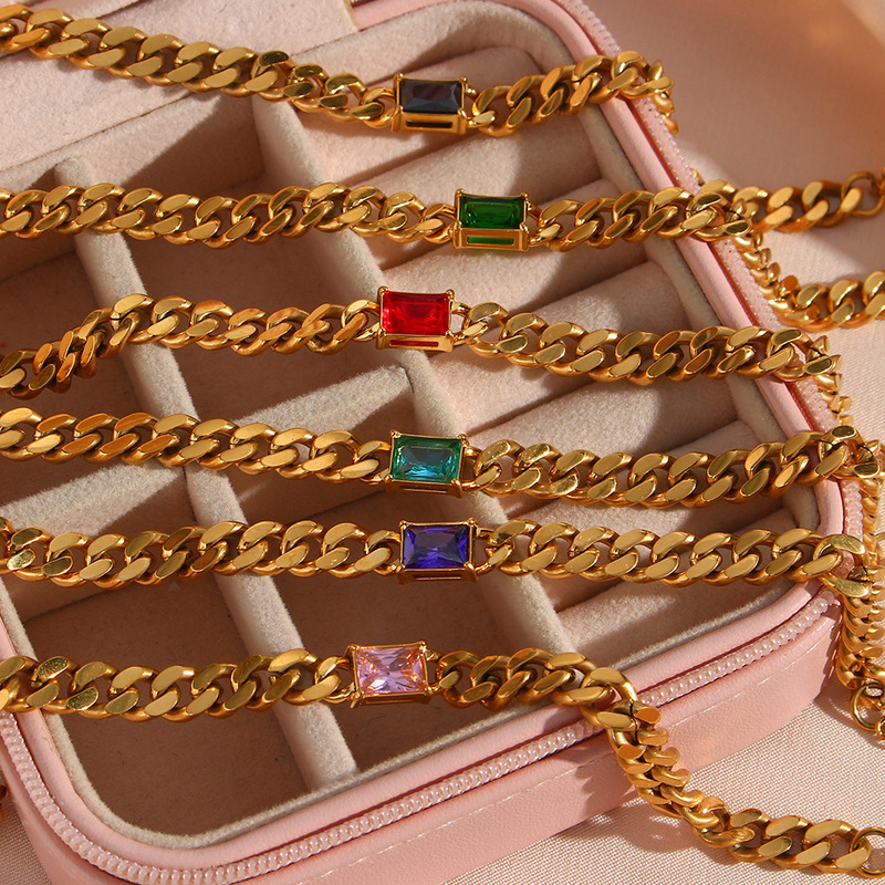 Zircon Cuban Chain Bracelet Green Vacuum Electroplating Gold Stainless Steel Fashion High-End European and American Hand Jewelry Wholesale for Women Zircon Cuban Chain Bracelet Green Vacuum Electroplating Gold Stainless Steel Fashion High-End European and American Hand Jewelry Wholesale for Women