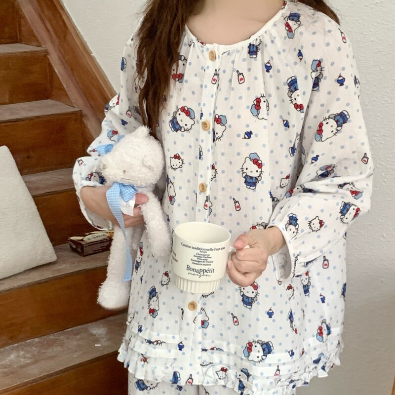 Puggy spring new collection: adorable cartoon-style, double-layered cotton gauze, pure cotton polka dot navy cat print, casual women's loungewear Puggy spring new collection: adorable cartoon-style, double-layered cotton gauze, pure cotton polka dot navy cat print, casual women's loungewear