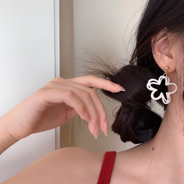 White cute earrings