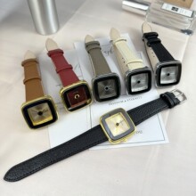 Ůʿ��ԼʯӢ���¿����ݸо��·��α������ʰٴ��С���ֱ�