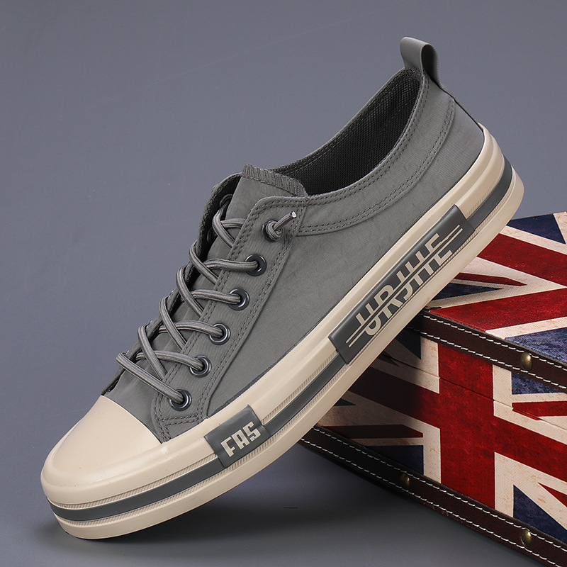 Men's versatile trendy casual comfortable canvas shoes slip-on sneakers 23136 Men's versatile trendy casual comfortable canvas shoes slip-on sneakers 23136