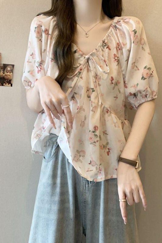 夏季新款大码女装胖MM小清晰花朵收腰显瘦遮肉度假风短袖小衫杏色