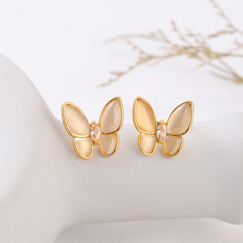 De alto grado de color ópalo mariposa collar pendientes traje elegante encanto mariposa collar titanio acero plateado 18K