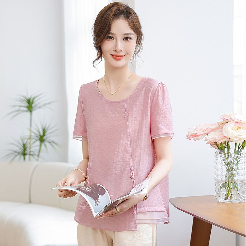 中高年のお母さんは夏の新型の女性のtシャツの新しい中国式の刺繍の刺繍の皿は丸首を掛けてお母さんの上着をつなぎ合わせます。|undefined