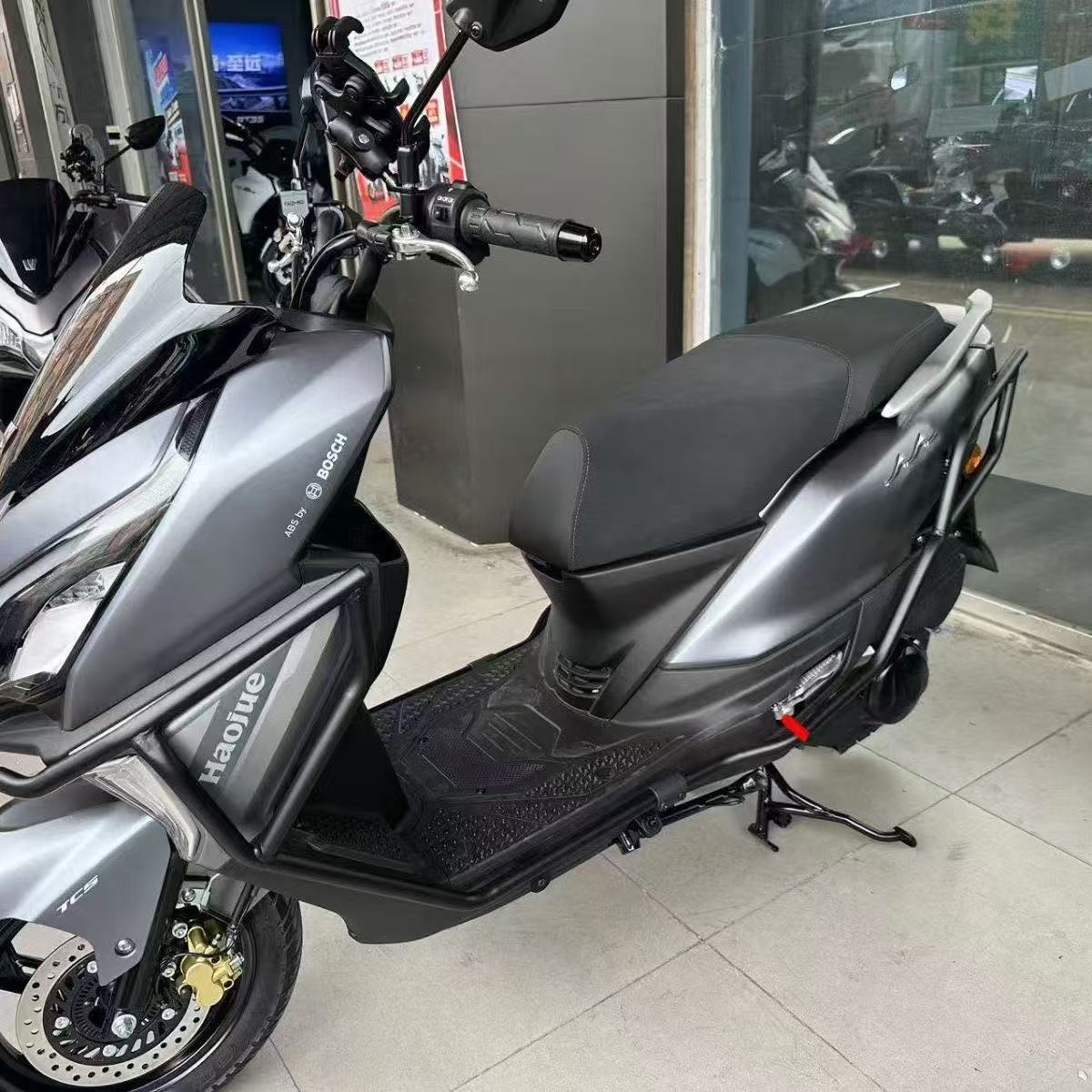 Factory Direct Sales for Foreign Trade Export Suitable for Haojue Adx125 Bumper Hj125T-58/58A Anti-Fall Carbon Steel Guard