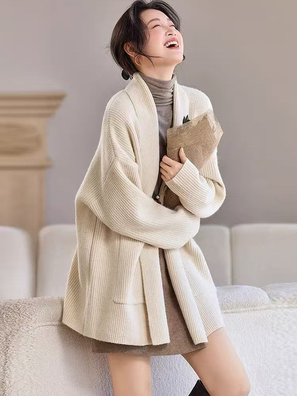 哥家商场同款女装2025秋季慵懒风中软糯大翻领长款宽松粗针织开衫|undefined