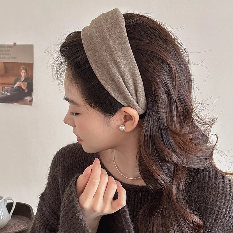秋冬简约宽边2025新款纯色针织发箍女高级感发卡运动洗脸压发头箍|undefined
