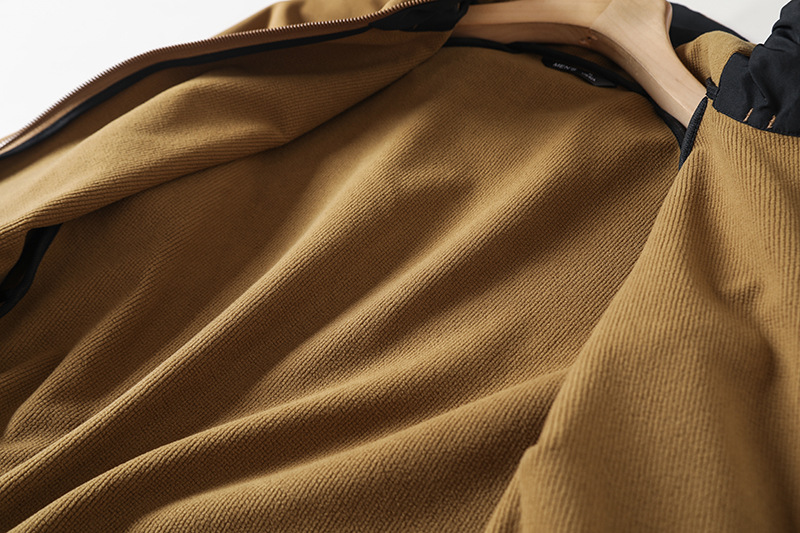Nordic city outdoor! Windproof and waterproof! Autumn and winter men's foreign trade plus velvet soft shell hooded jacket_voghion.com