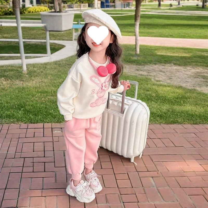 Детский костюм-двойка в корейском стиле для девочек, весна-осень 2025, новый стиль, детская одежда с мультяшными рисунками, повседневный модный комплект