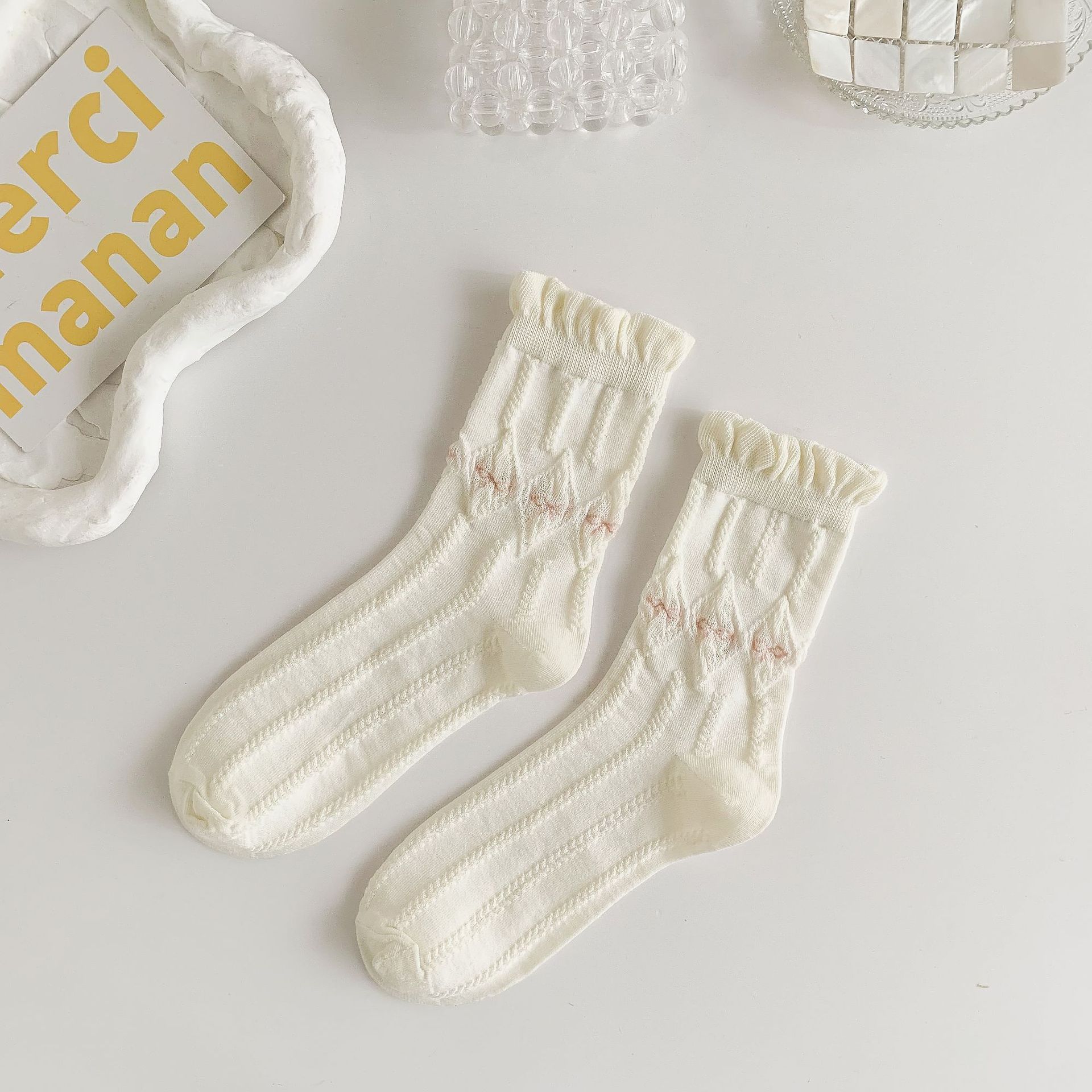 Frau Einfacher Stil Bogenknoten Nylon Baumwolle Crew Socken Ein Paar display picture 23