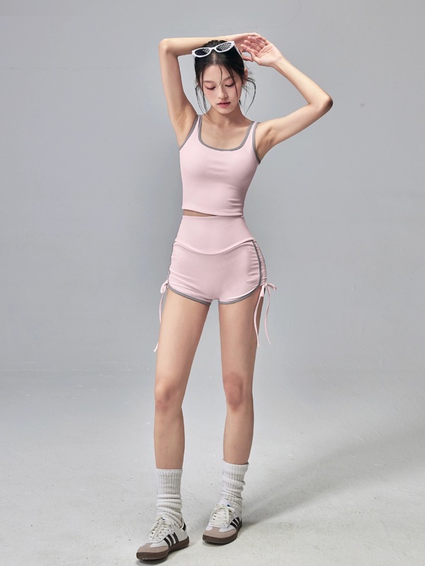 新しい夏のヨガ服スーツ、胸パッド付きのタイトでスリムなスポーツベストショーツ、ピラティスフィットネス2点セット|undefined