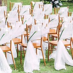 カーテンのウェディングチェアの背の糸のスイスの糸の結婚式の椅子は白い糸の竹節の椅子の布地を飾ります。