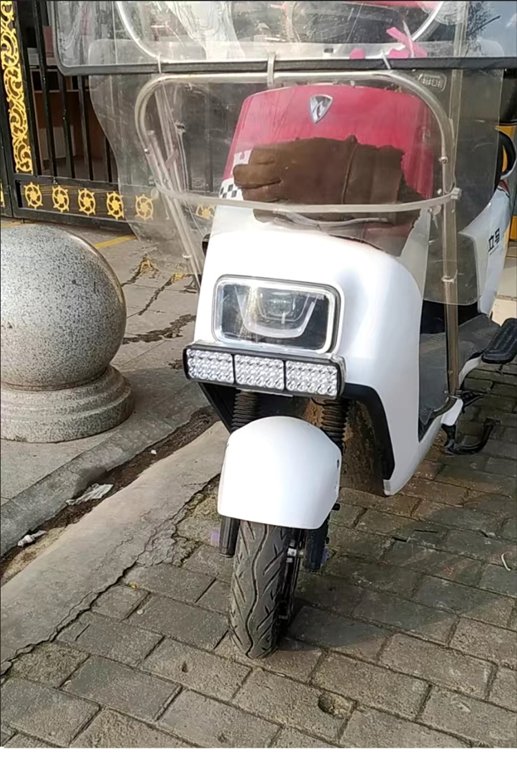 Motorcycle LED headlight, ultra-bright, 48v60v72v, modified front light for three-wheeled electric vehicles, no wiring required