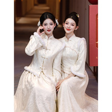 香槟色伴娘服中式高级感婚礼姐妹团礼服裙国风旗袍两件套冬季加厚