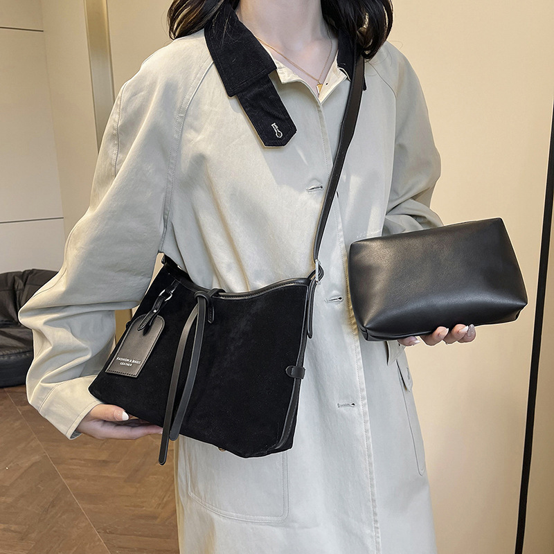 Retro shoulder bag, one-shoulder bag, high-end
