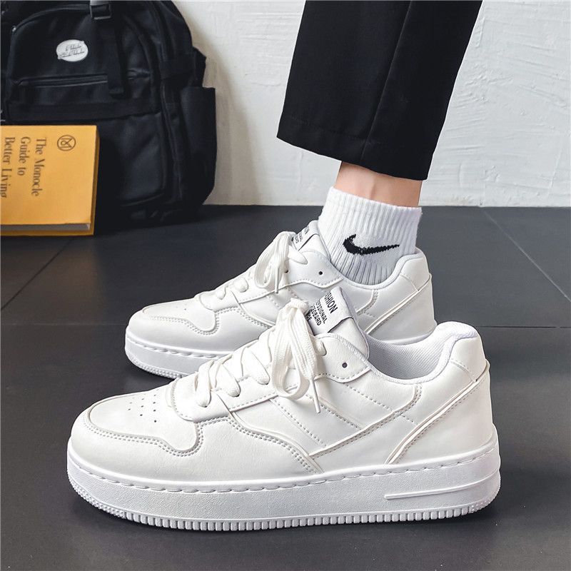 Zapatos blancos pequeños de invierno para hombres ventilados tendencia de zapatos blancos de alta calidad zapatos de skate blancos deportivos casuales zapatos de hombre invierno