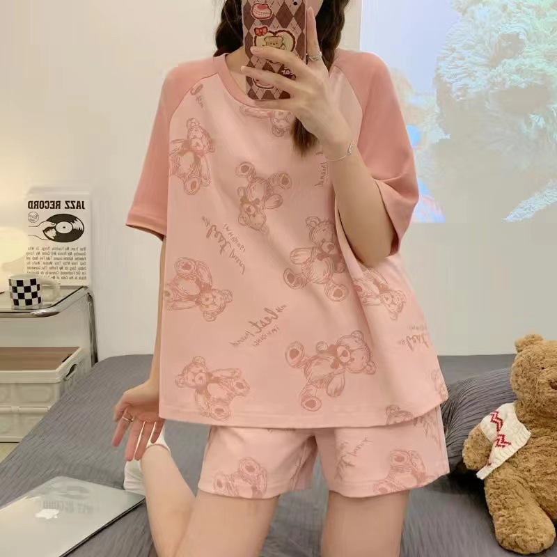 Pijama de mujer de verano de manga corta pantalones cortos delgados en 2025 nuevo conjunto de ropa de casa de dibujos animados de verano para mujeres se puede usar fuera