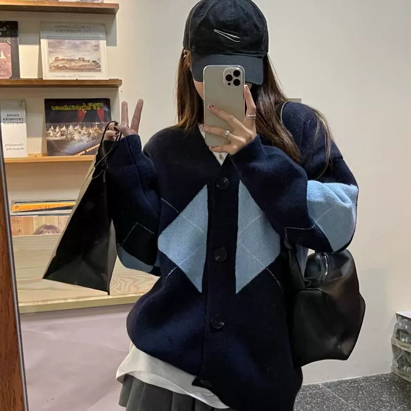 韩版菱格慵懒风大码V领毛衣开衫秋冬热卖撞色百搭针织外套女上衣