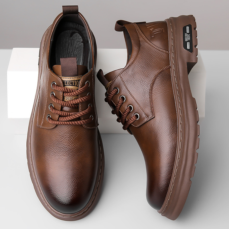2026 primavera y otoño nuevos zapatos casuales hechos a mano para hombres herramientas retrógradas zapatos de cuero de cordón resistentes al desgaste para hombres image 4