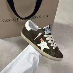 Super-Star Series 2026 Spring/Summer Vintage Distressed Suede Handcrafted Sneakers for Men and Women