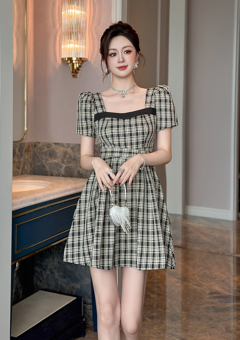Váy chữ A cổ vuông kẻ sọc phong cách retro Pháp, eo thon, mùa hè — mơ đen chi tiết 7