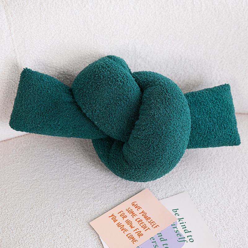 Cadena de hierro nudo almohada de abrazo in cojín de viento cadena muñeca decoración del hogar famoso en línea muñeca modelo de casa nueva buena cosa