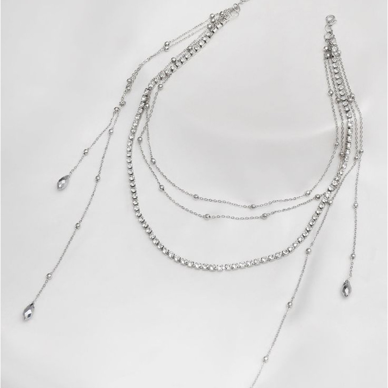 Europa y los Estados Unidos venden calientes multicapa cadena de peluquería temperamento novia diamante tocado accesorios de espectáculo de escenario mujer cadena de pelo