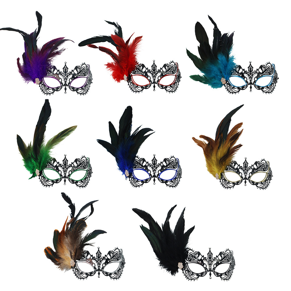 Máscara de media cara de hierro forjado Amazon, edición especial con pedrería lateral con plumas, punta puntiaguda, brillo y velcro para fiestas de alta gama para mujer.