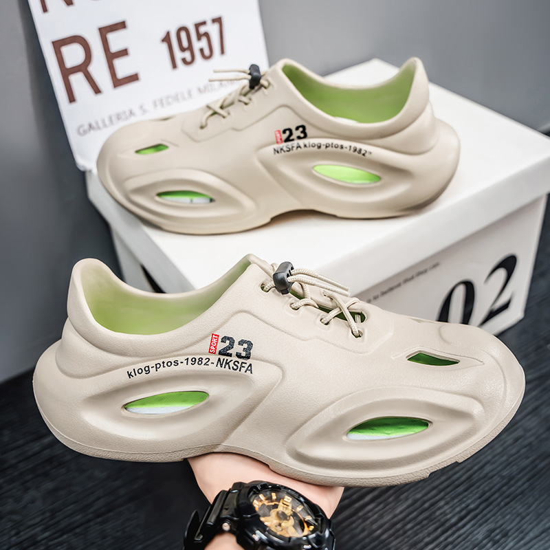 Zapatos con agujeros Baotou para hombres, suela gruesa para uso exterior en verano, 2025 nuevos zapatos de playa, sandalias, zapatillas desodorantes y antideslizantes