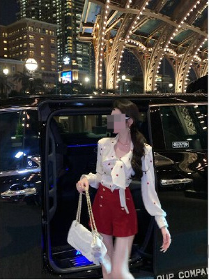 雅乔甜酒波尔卡法式复古修身长袖波点衬衫+西装短裤两件套装|undefined