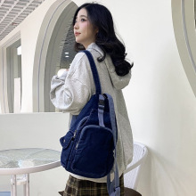 �¿�С���OӋ�ٴ��p��б�汳�����r�к��sˮϴţ�в��๦���ذ�Ů