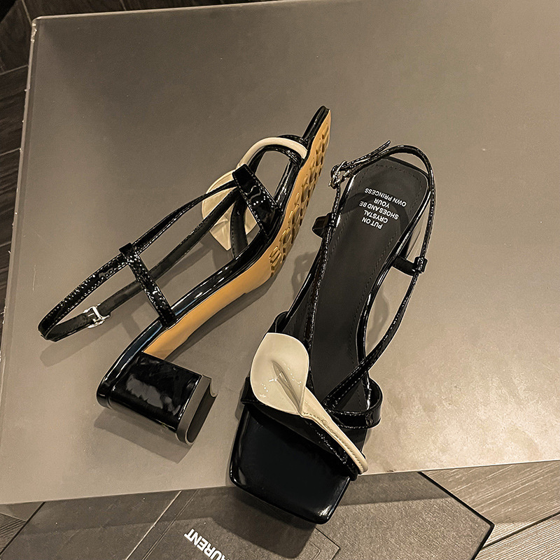 Sandal nữ da bò hoa Calla gót vuông 6 cm quai mảnh khóa đầu vuông da thật ghép màu hở ngón — Màu đen, Màu vàng, Màu trắng be chi tiết 34
