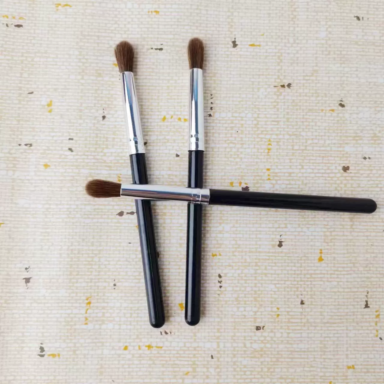 现货makeup brush化妆刷火焰形晕染刷眼影刷高光刷美妆工具好物
