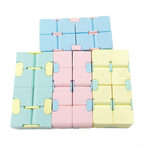 Cross-border bestseller infinite magic cube macaron pocket flip square 2-layer magic cube creative stress relief intelligence toy
