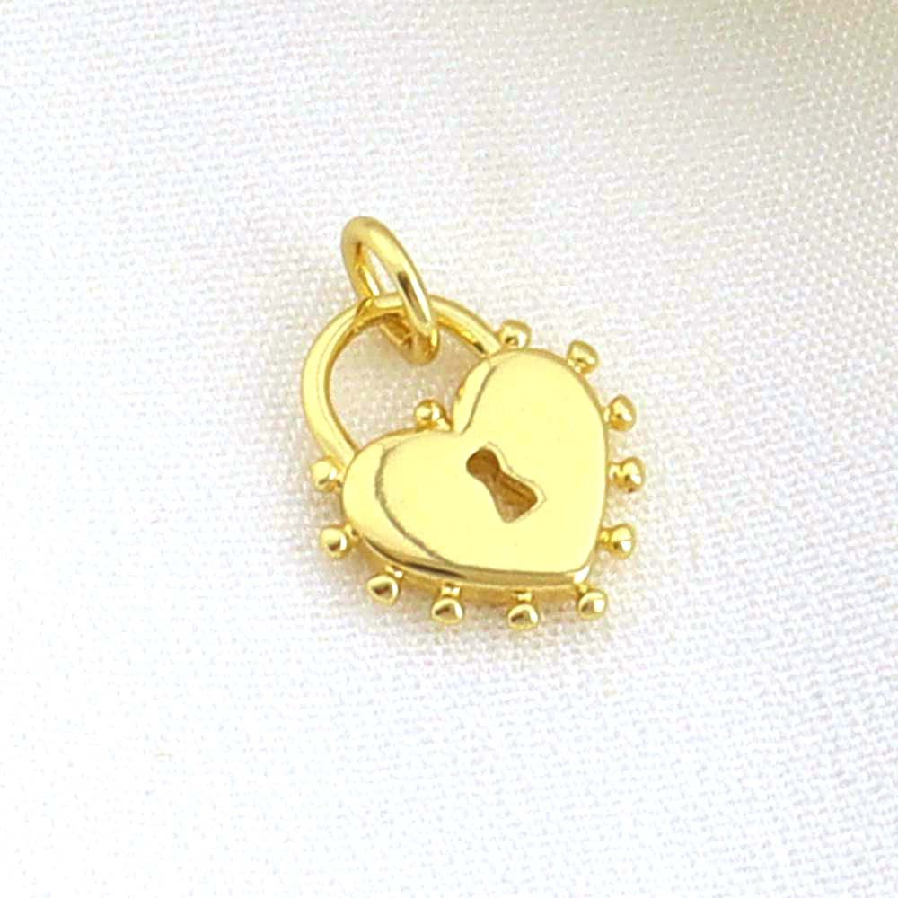 2g Weight Pendant Jewelry Making Type 18 * 23mm Jewelry Making Size Zircon Inlay Material DIY Jewelry Accessories Classification 1 Piece Quantity Copper Material Heart Shape, Boots Pattern All Seasons Season Plating Design Cute, Retro Style 1 Piece 18 * 23mm Copper Zircon Heart Shape Boots Pendant 22