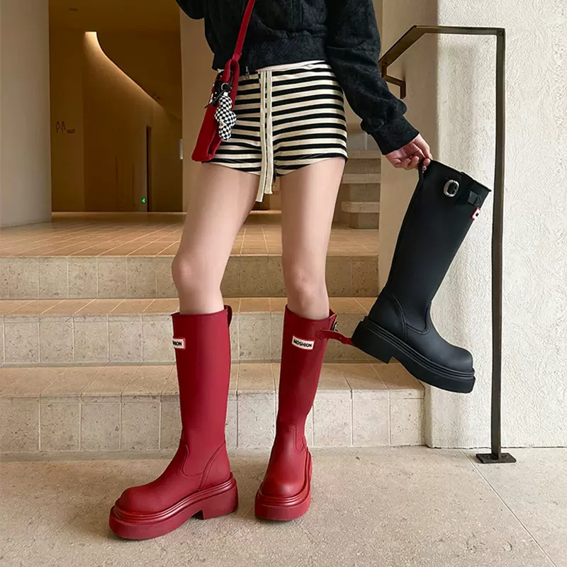 女士皮靴高筒红色雨靴子2025户外露营雨鞋不过膝旅游长筒靴骑士靴