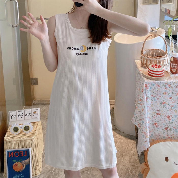 2024 chaleco de verano vestido de pijama con cojín de pecho de chicas de dibujos animados largo vestido sin mangas delgado ropa de hogar al por mayor