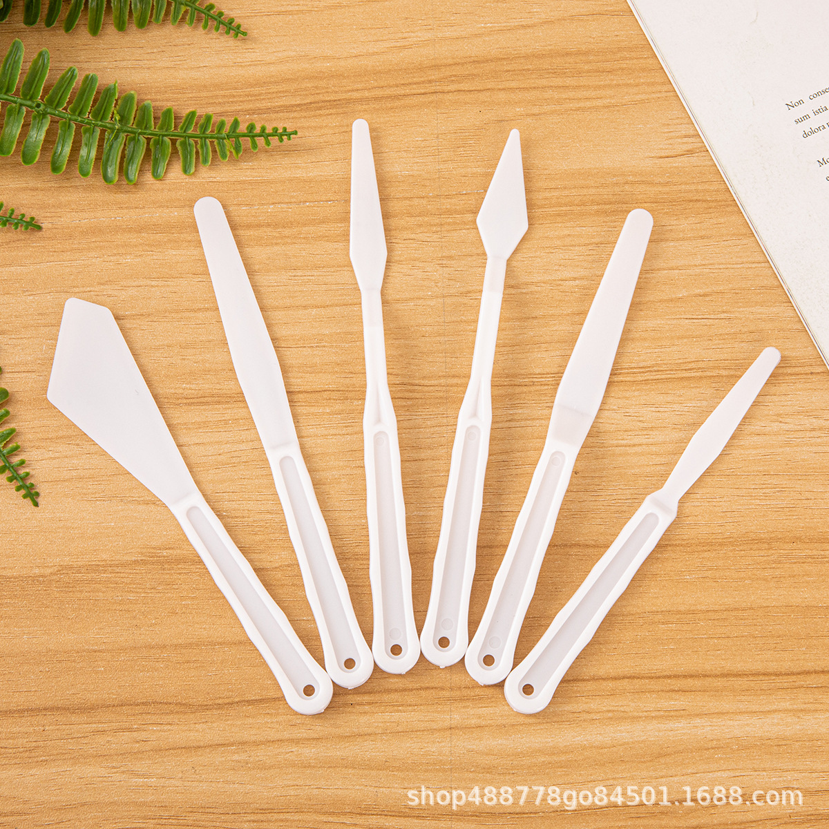 Nuevas herramientas de toner estudiantes plásticos herramientas de arte acrílico cuchillo de toner de pintura al óleo al por mayor