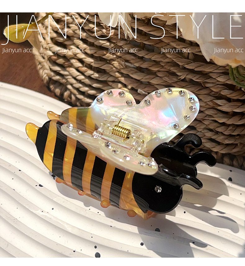 Bee Pattern All Seasons Season Cartoon Style Cute Women's Bee Acetic Acid Sheets Hair Claws
