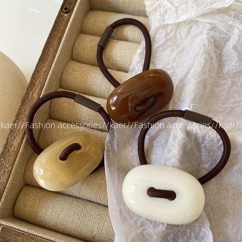 Korean style simple acrylic oval hair band for small fresh girls to tie their hair into a high ponytail and versatile button headband hair accessories