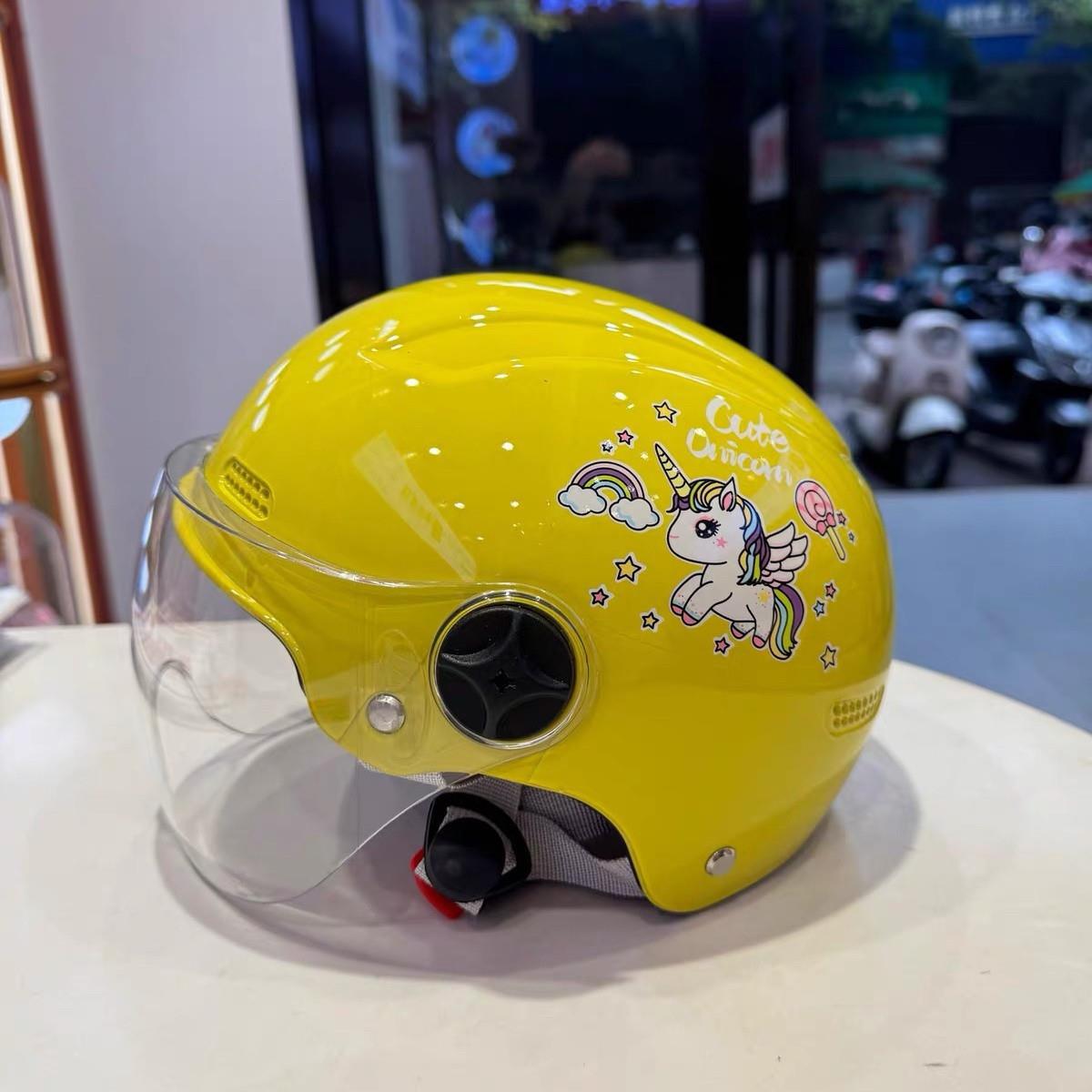 Certified electric vehicle helmet for children, sun-protective battery motorcycle half helmet, cute cap, suitable for all seasons, children's safety helmet