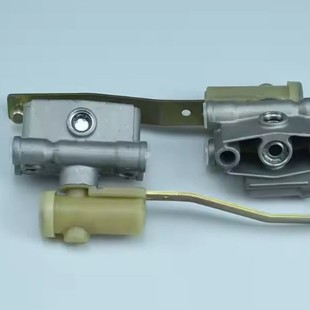 Air Leveling Valve 0500005001 /0003280301 European Heavy Truck Parts Auto Parts