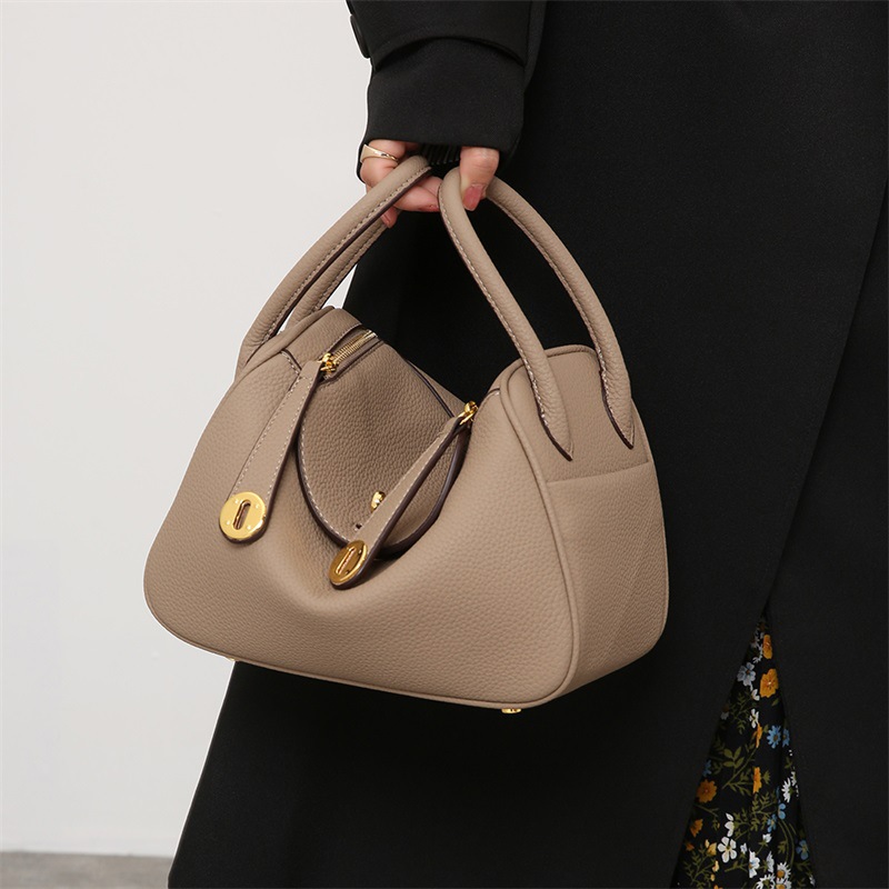 Lindy tas lente en zomer nieuwe kussen tas all match trendy one shoulder crossbody handtas dokterstas crossbody damestas modegevoel_voghion.com
